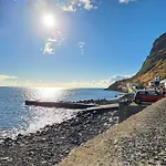 Casa Bica Do Cais - By The Sea *