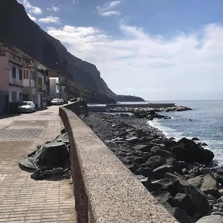 Nyaraló Casa Bica Do Cais - By The Sea